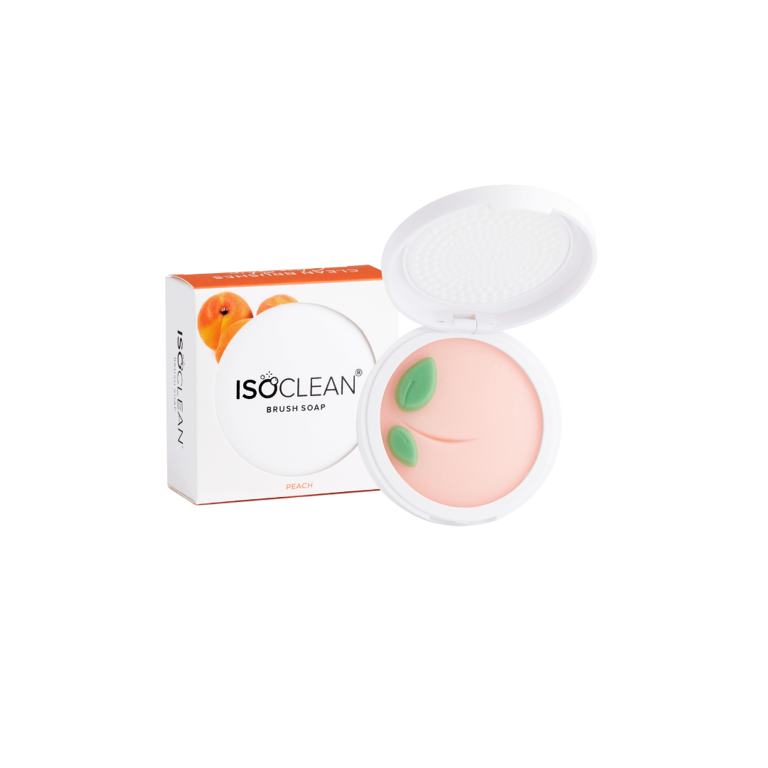 ISOCLEAN'S Scented makeup brush soap compact with scrubbing matt - ISOCLEAN
