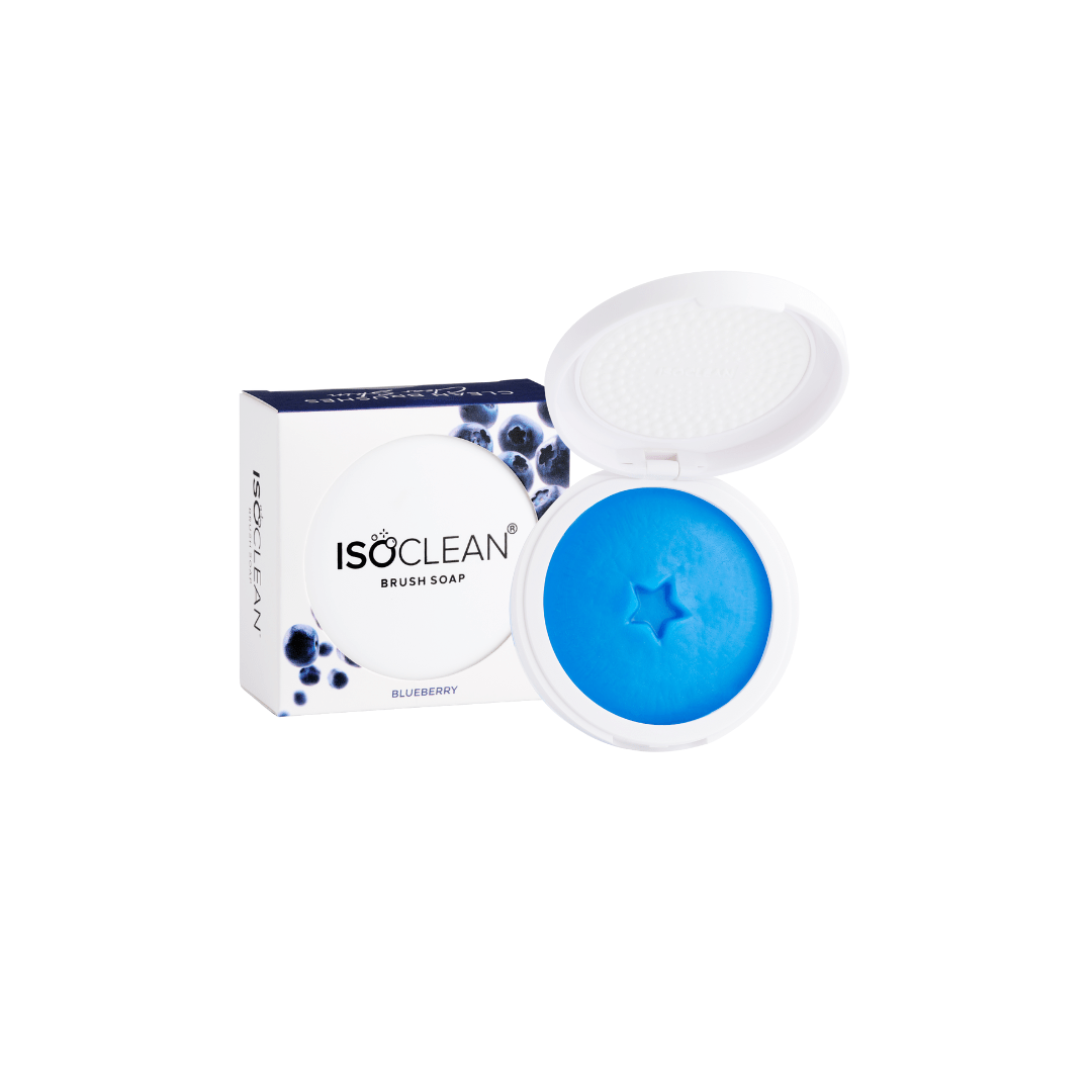 ISOCLEAN'S Scented makeup brush soap compact with scrubbing matt - ISOCLEAN