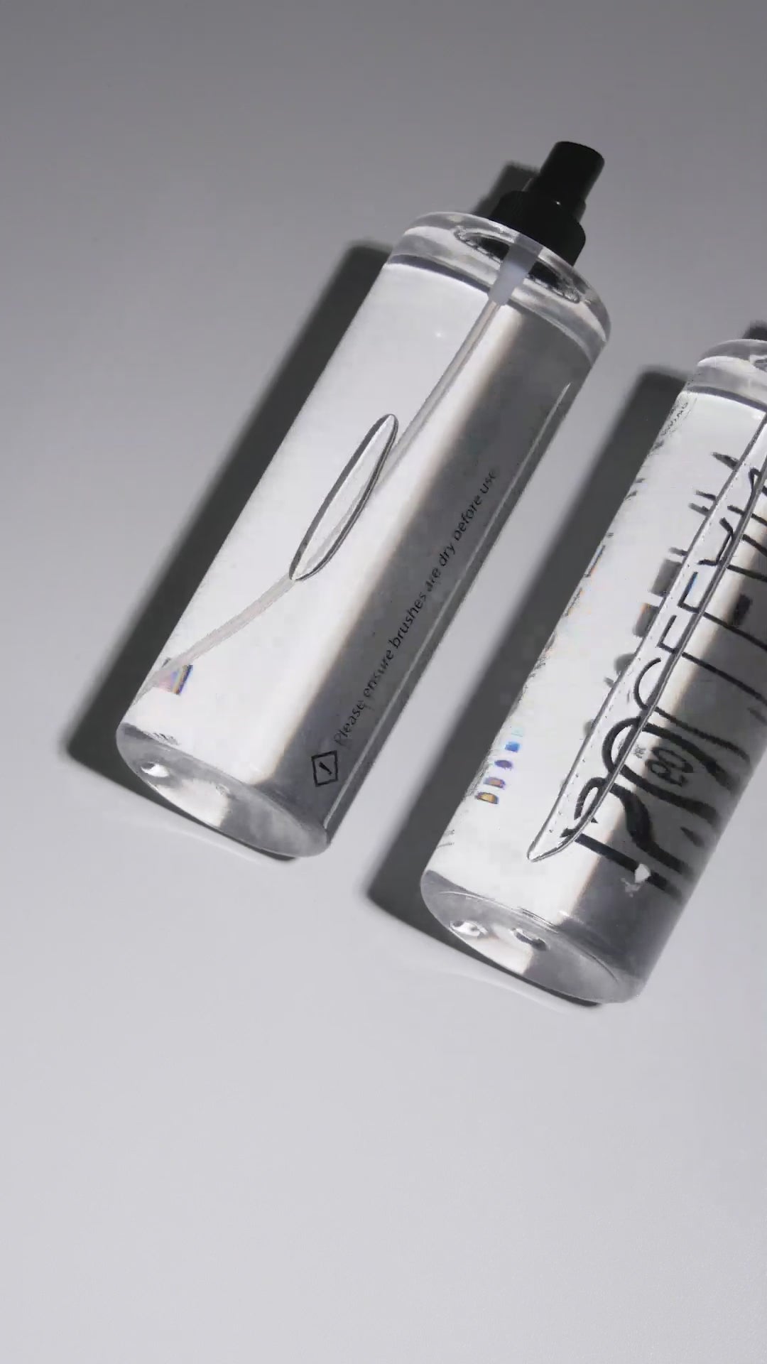 ISOCLEAN Makeup Brush Cleaner with Spray Top isocleanuk