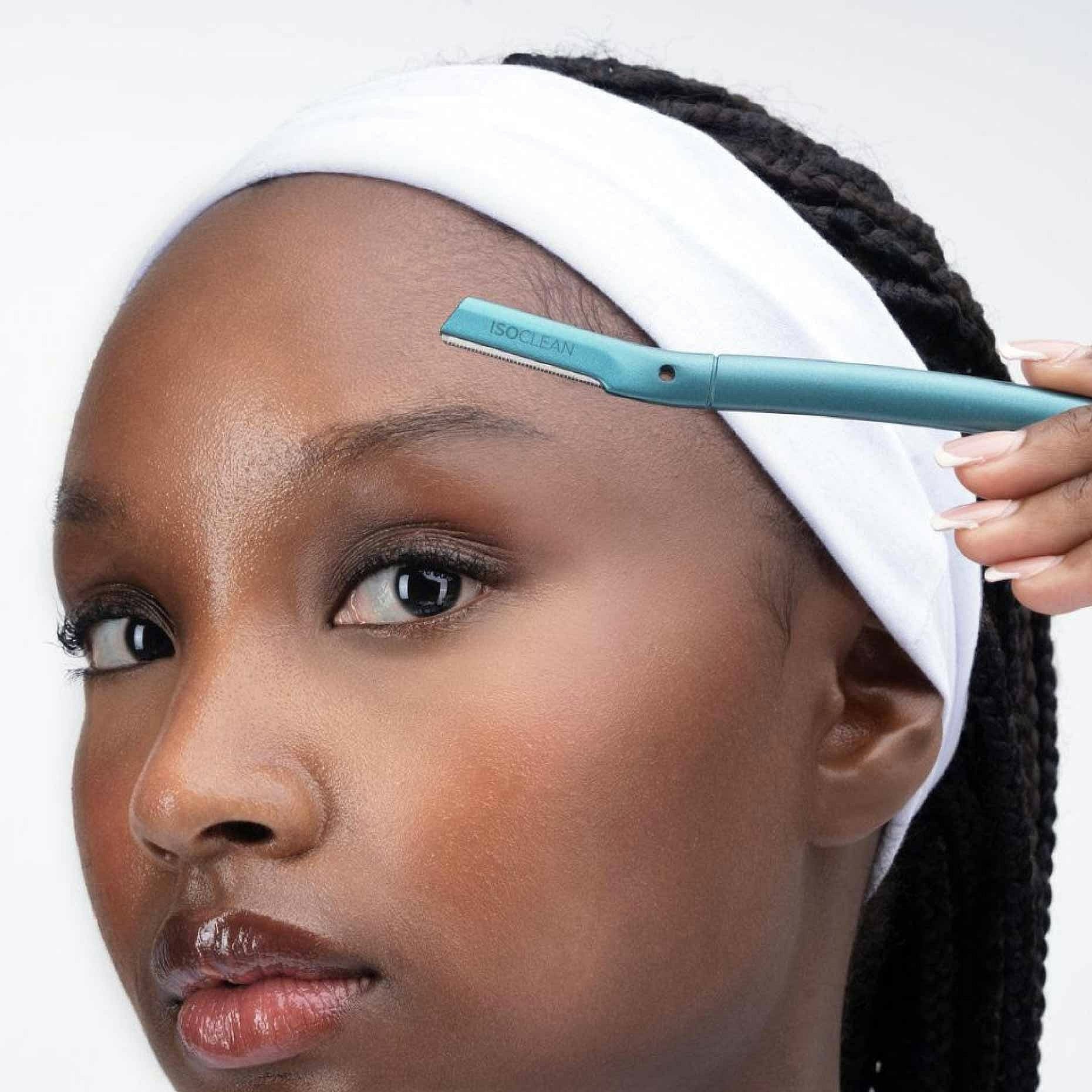 Home ISOCLEAN Facial Dermablade Razor With 6 Replacement Blades